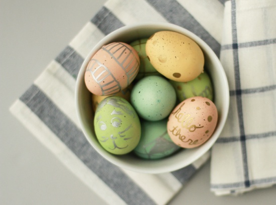 Make cool easter eggs this year