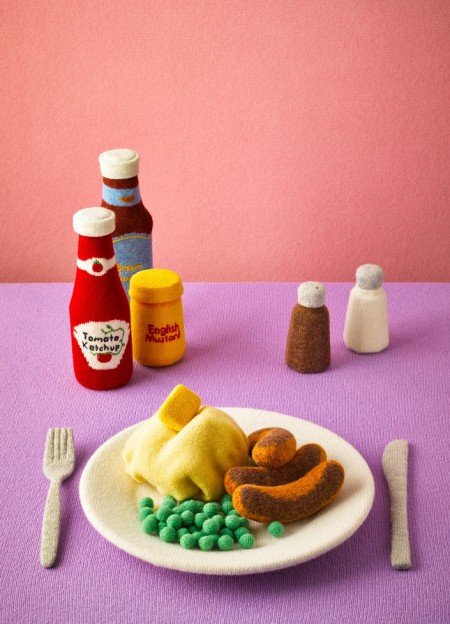Knitted Food by artist Jessica Dance - Cool Food Art