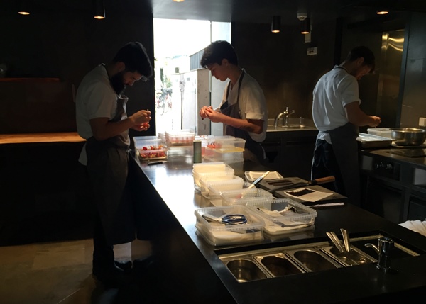 Eating at Noma - How I ate the most expensive lunch in my life and still walked away smiling.