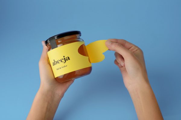 Flying Honey Jar - Yes, This Honey Can Fly (not really)