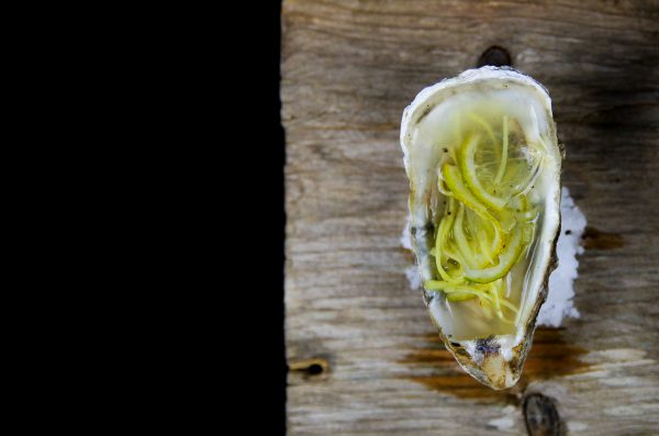 4 Simple and Great Tasting Fresh Oyster Toppings - get them at Ateriet.com