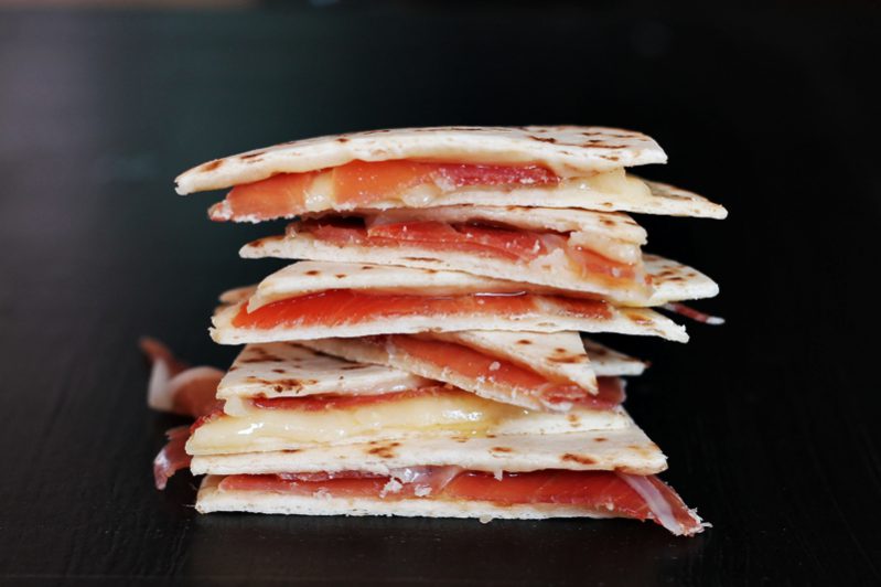 Cheese and Ham Tortillas - You'll want to eat these