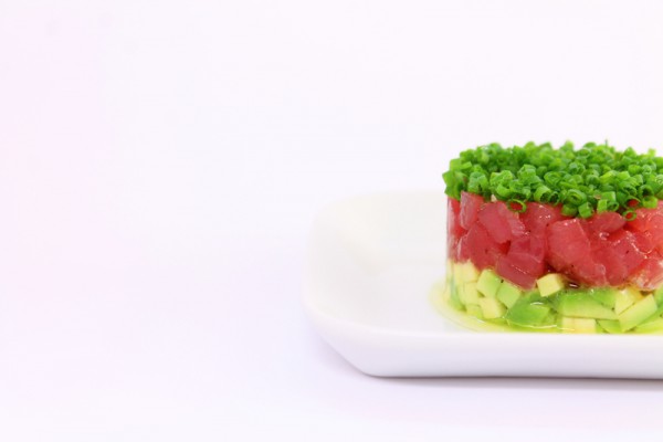 How to make Tuna Tartare with Avocado & Chives