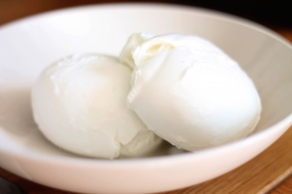 What is Mozzarella and how to use it, learn all you need to know at Ateriet