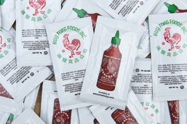 Sriracha single serving packets