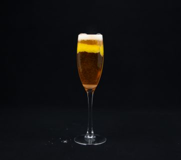 How To Make A Classic Champagne Cocktail