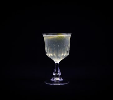 How To Make A Classic French 75 Champagne Cocktail