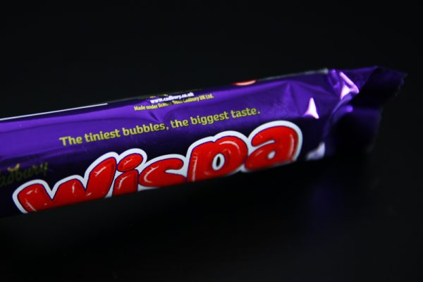 Wispa Taste Test - A Chocolate Bar With Tiny Bubbles