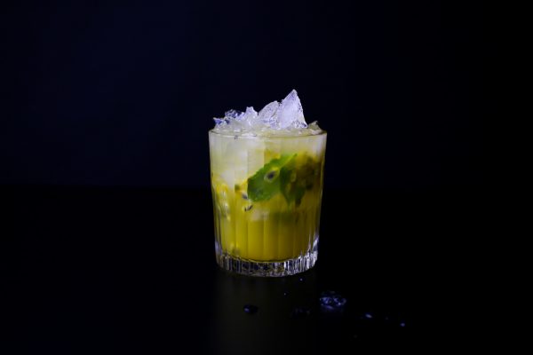 Try This Passion Fruit Smash Cocktail