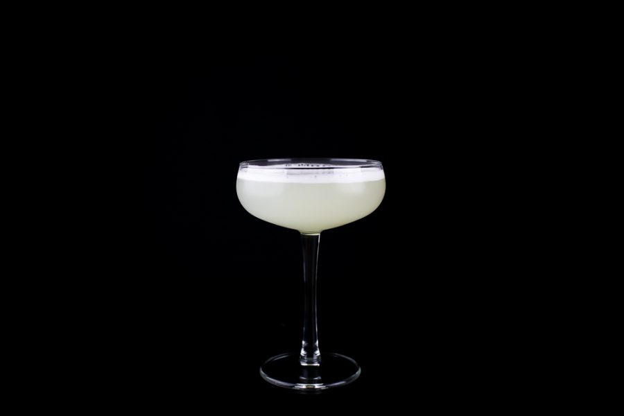 How To Make a Perfect White Lady Cocktail